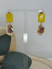 Stone geel goud
